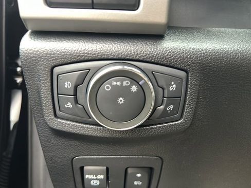 Used 2020 Ford F150 Lariat w/ Equipment Group 502A Luxury image 65