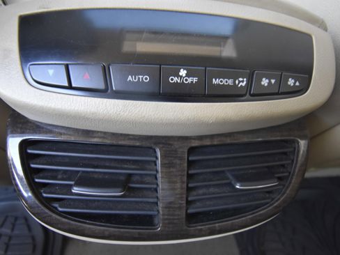 Used 2012 Acura MDX w/ Technology Package AWD/4WD image 14
