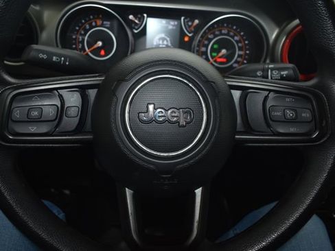 Used 2021 Jeep Gladiator Sport w/ Trailer Tow Package AWD/4WD image 19