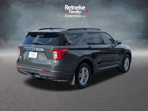 Used 2023 Ford Explorer XLT w/ Class IV Trailer Tow Package AWD/4WD image 5