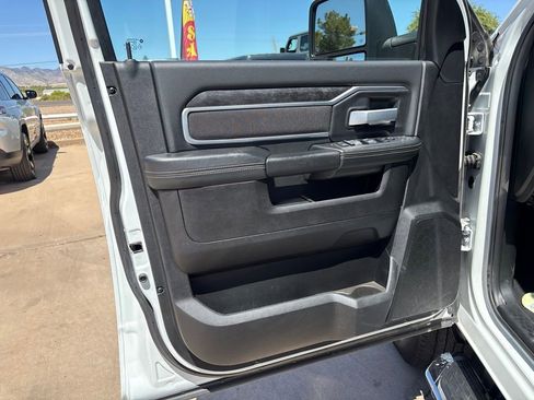 Certified 2024 RAM 2500 Big Horn AWD/4WD image 13