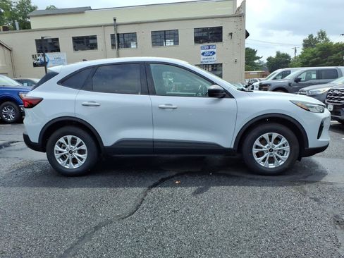 Used 2025 Ford Escape Active w/ Tech Pack #1 AWD/4WD image 6