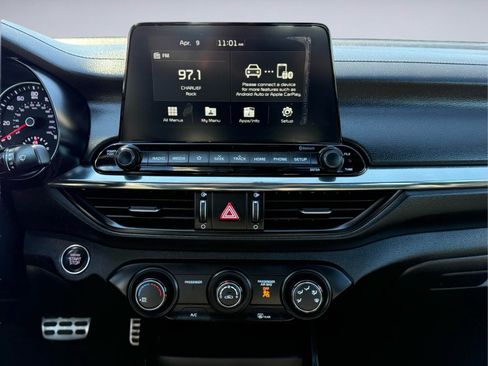 Used 2020 Kia Forte GT-Line FWD image 17