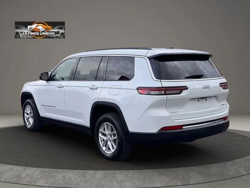Used 2024 Jeep Grand Cherokee L Laredo image 4