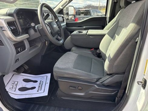 Used 2024 Ford F250 XLT image 19