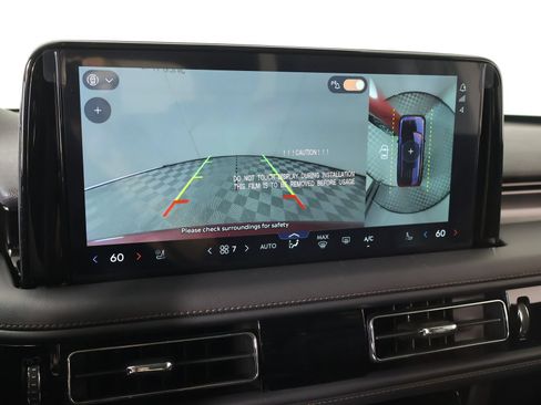 New 2026 Lincoln Aviator AWD image 6