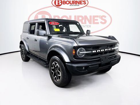 Used 2022 Ford Bronco Outer Banks image 1