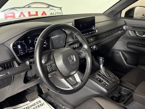 Used 2025 Honda CR-V Sport image 12