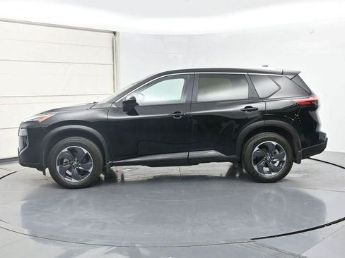 Certified 2024 Nissan Rogue SV w/ SV Premium Package AWD/4WD image 15