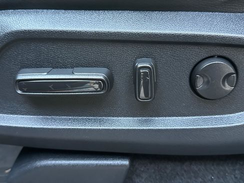 Certified 2024 Honda Pilot TrailSport image 23