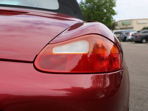 Used 2001 Porsche Boxster S RWD image 16