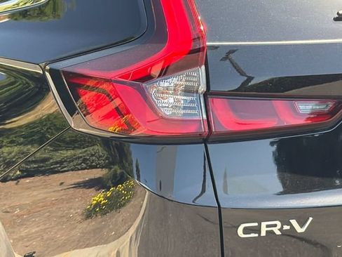 Certified 2024 Honda CR-V EX image 35