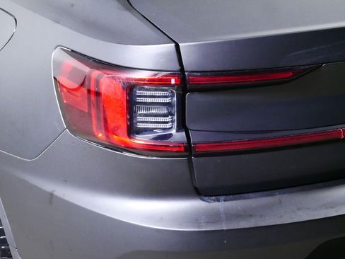 Used 2021 Polestar Polestar 2 w/ Performance Package image 17