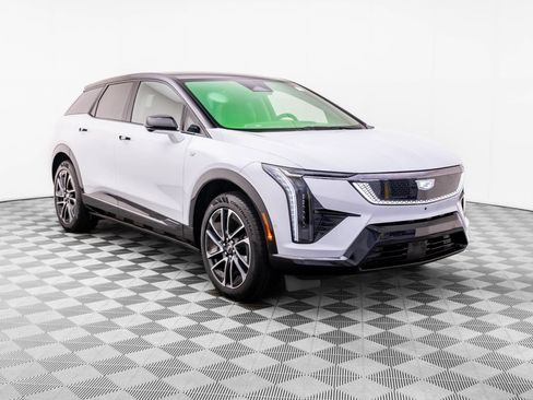 New 2026 Cadillac Optiq Sport 1 AWD/4WD image 7