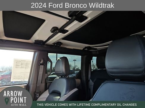 Used 2024 Ford Bronco Wildtrak AWD/4WD image 22