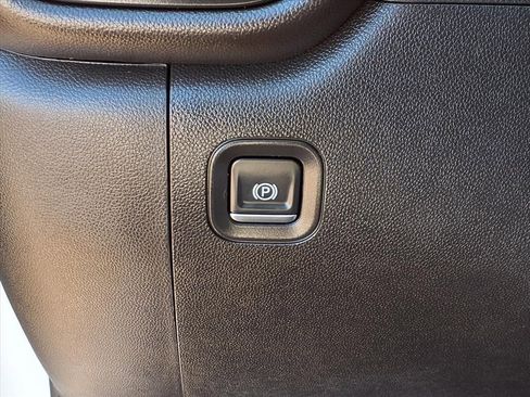 Used 2026 Chevrolet Silverado 1500 Custom image 15