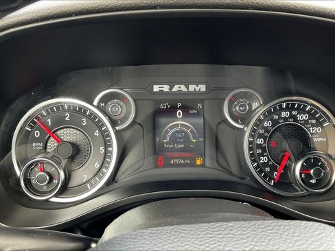 Used 2024 RAM 1500 Big Horn AWD/4WD image 12