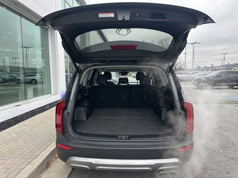 Certified 2020 Kia Telluride EX image 17