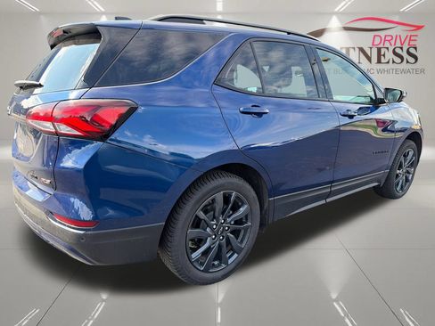 Used 2022 Chevrolet Equinox RS w/ RS Leather Package AWD/4WD image 9