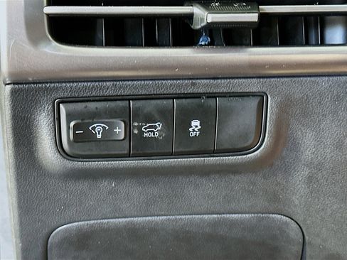 Used 2025 Hyundai Tucson SEL image 17