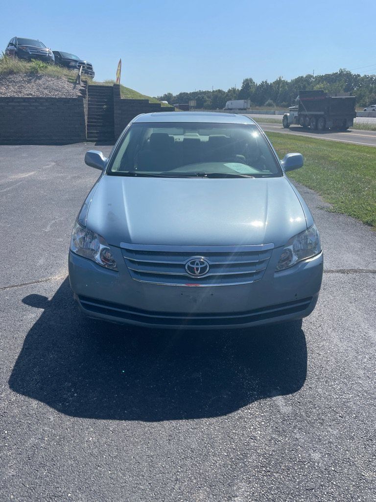 Used 2006 Toyota Avalon XL FWD image 8