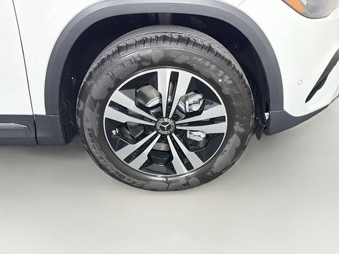 New 2026 Mercedes-Benz GLA 250 4MATIC image 34