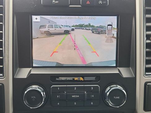 Used 2018 Ford F150 Lariat RWD image 15