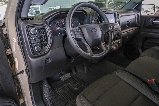 Used 2023 Chevrolet Silverado 1500 Custom Trail Boss w/ LPO, Dark Essentials Package AWD/4WD image 13