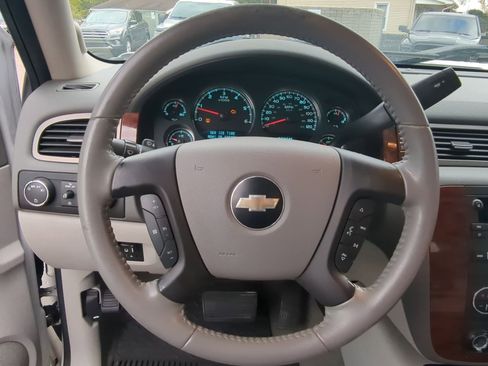 Used 2009 Chevrolet Silverado 1500 LTZ image 24