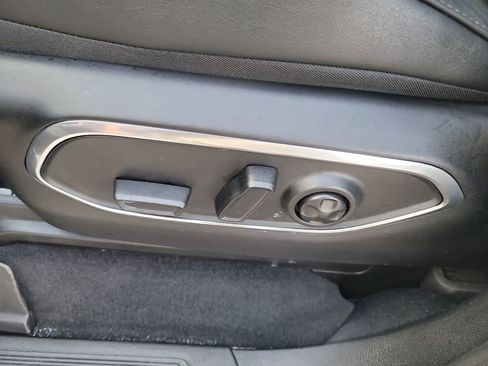 Certified 2024 Jeep Wagoneer Series III w/ Premium Group I image 20