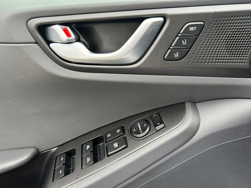 Used 2019 Hyundai Ioniq Limited w/ Ultimate Package 02 image 11