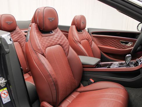 New 2025 Bentley Continental GT Speed image 41