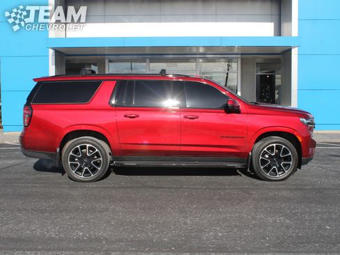 Certified 2024 Chevrolet Suburban RST w/ Luxury Package image 3