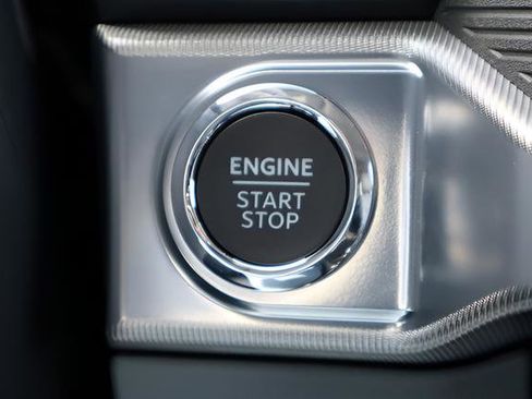 New 2025 Ford F150 Lariat w/ Equipment Group 502A High image 18