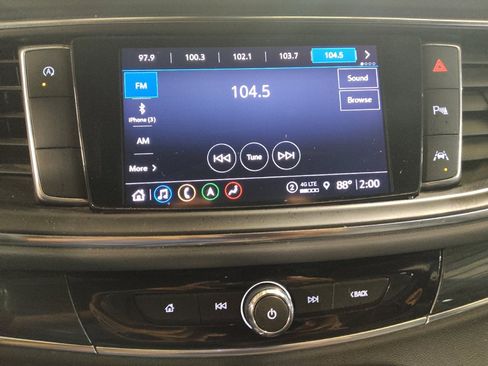 Used 2022 Buick Enclave Premium FWD image 25
