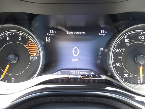 Used 2021 Jeep Cherokee Limited AWD/4WD image 21