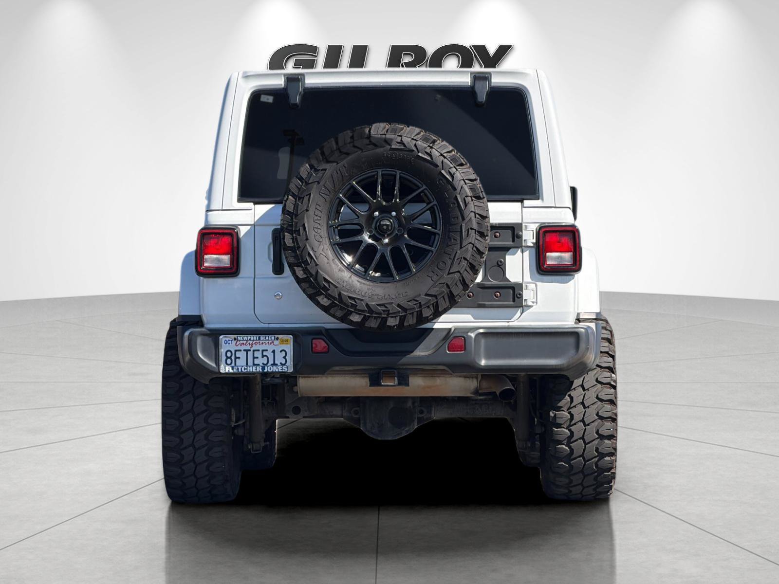 Used 2018 Jeep Wrangler Unlimited Sahara AWD/4WD image 5