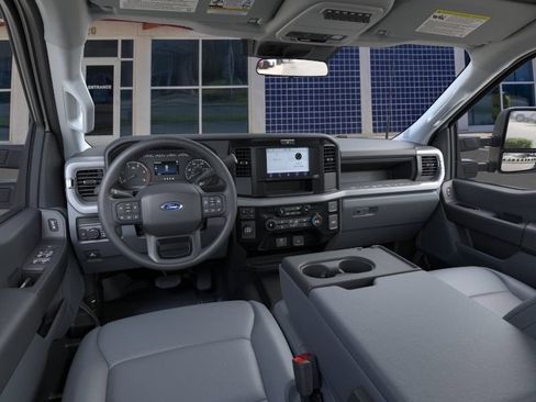 New 2026 Ford F250 XL RWD image 32