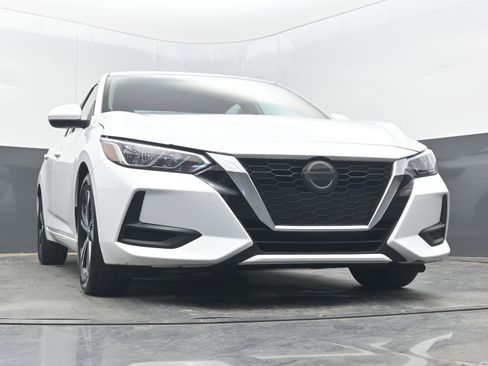Used 2023 Nissan Sentra SV image 25