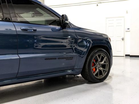 Used 2021 Jeep Grand Cherokee High Altitude AWD/4WD image 28