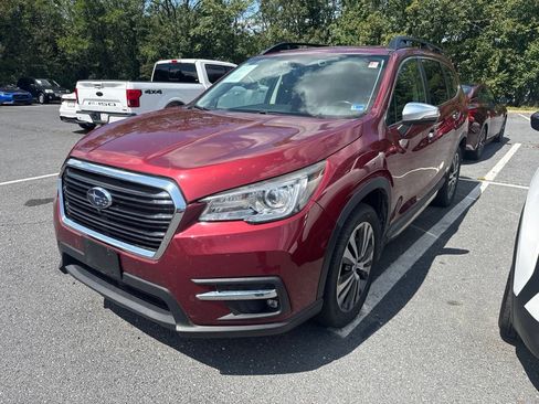 Used 2019 Subaru Ascent Touring w/ Popular Package #2 AWD/4WD image 2