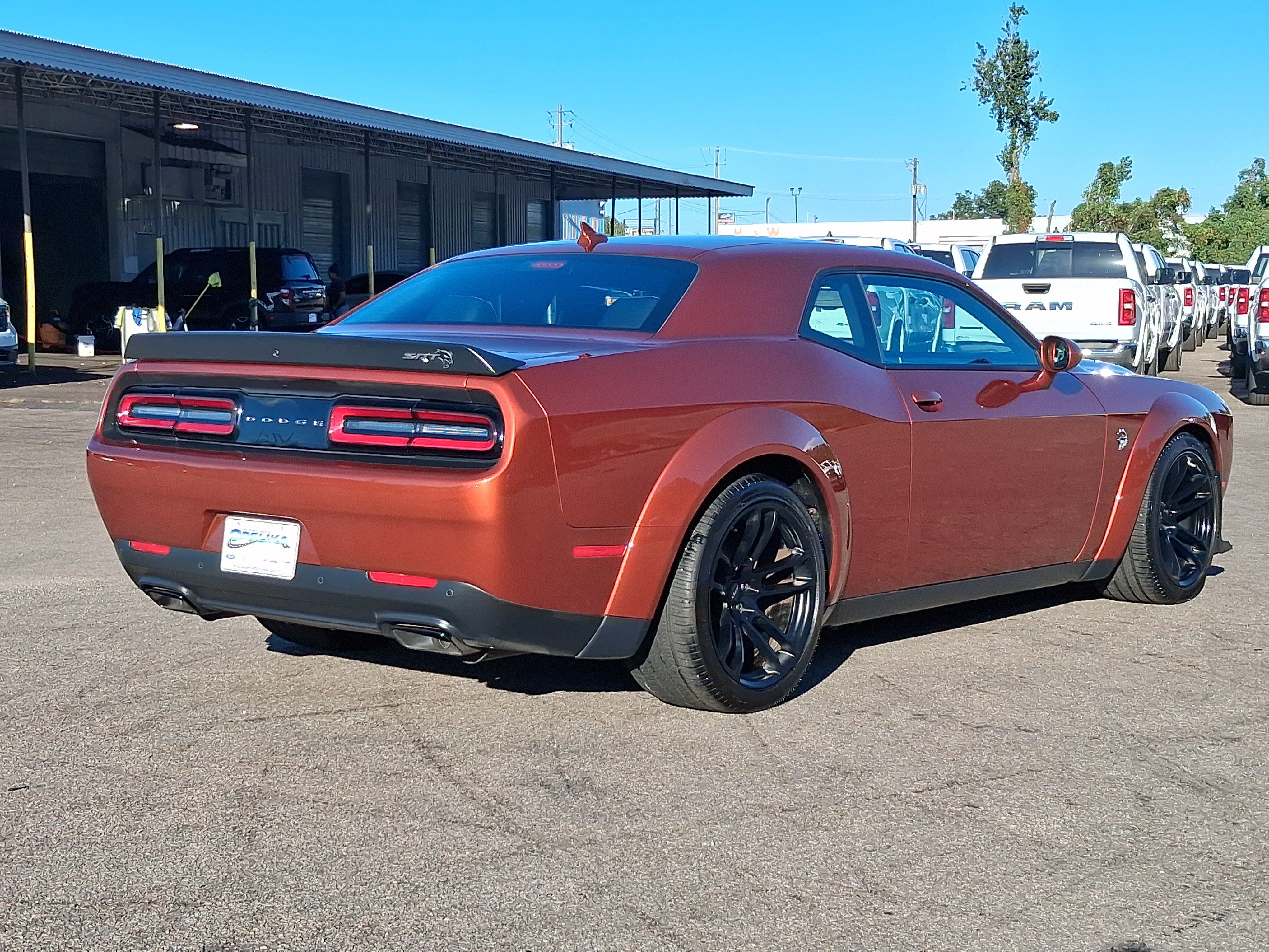Used 2022 Dodge Challenger SRT Hellcat RWD image 3