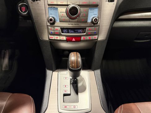 Used 2014 Subaru Outback 2.5i Limited image 12