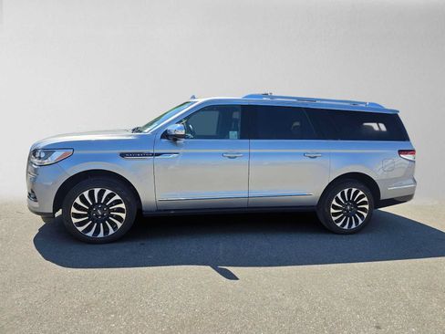 Used 2024 Lincoln Navigator L Black Label AWD/4WD image 6