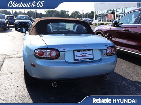 Used 2008 MAZDA MX-5 Miata RWD image 17