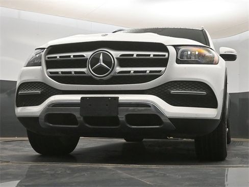 Used 2022 Mercedes-Benz GLS 450 4MATIC image 16