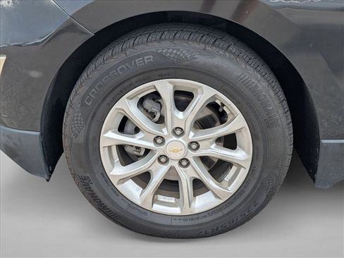 Used 2021 Chevrolet Equinox LS FWD image 10
