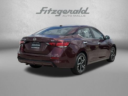 Used 2024 Nissan Sentra SV FWD image 5