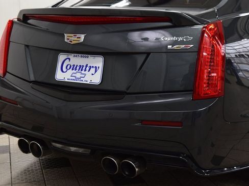 Used 2017 Cadillac ATS V w/ Luxury Package image 19