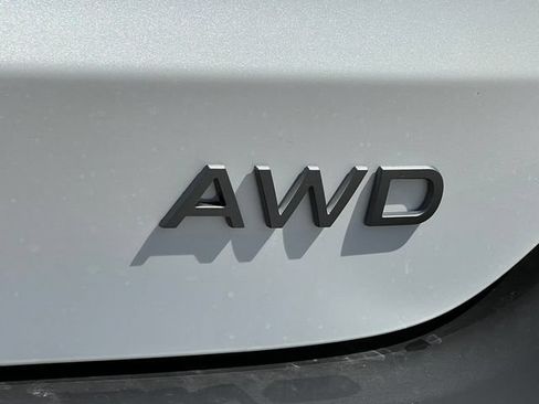 New 2026 Nissan Kicks SV w/ Cold Weather Package AWD/4WD image 6